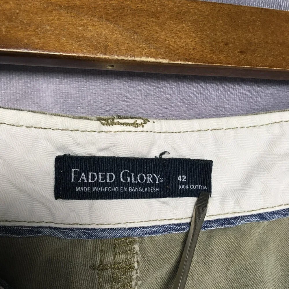 Faded Glory‎ Mens Cargo Shorts size 42 Green Jungle Camouflage Cotton Pockets